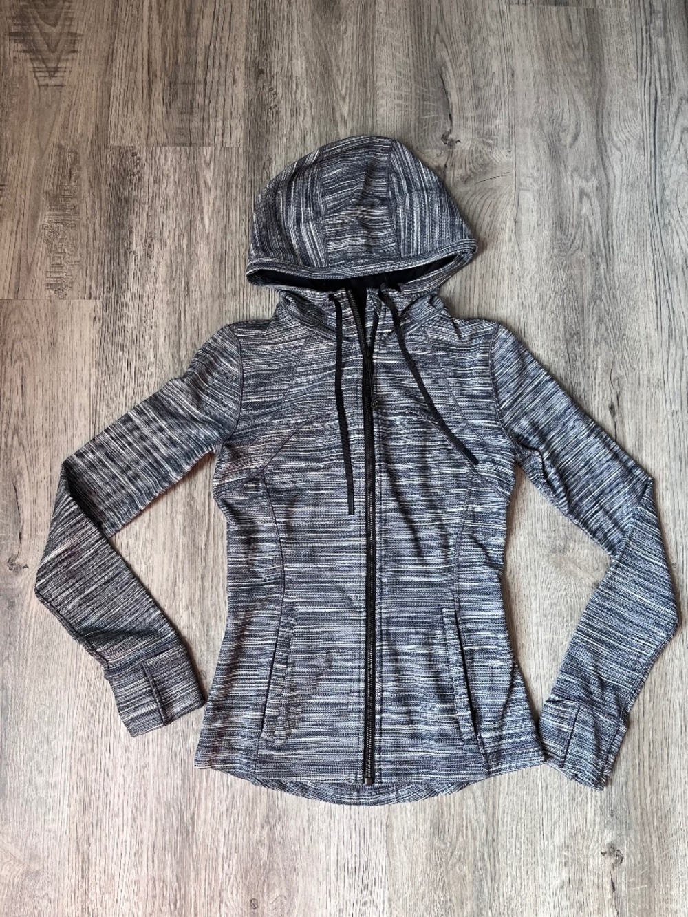 Lululemon Hooded‎ Define Jacket Womens 6 Nulu Heathered Black Athleisure Cuffins